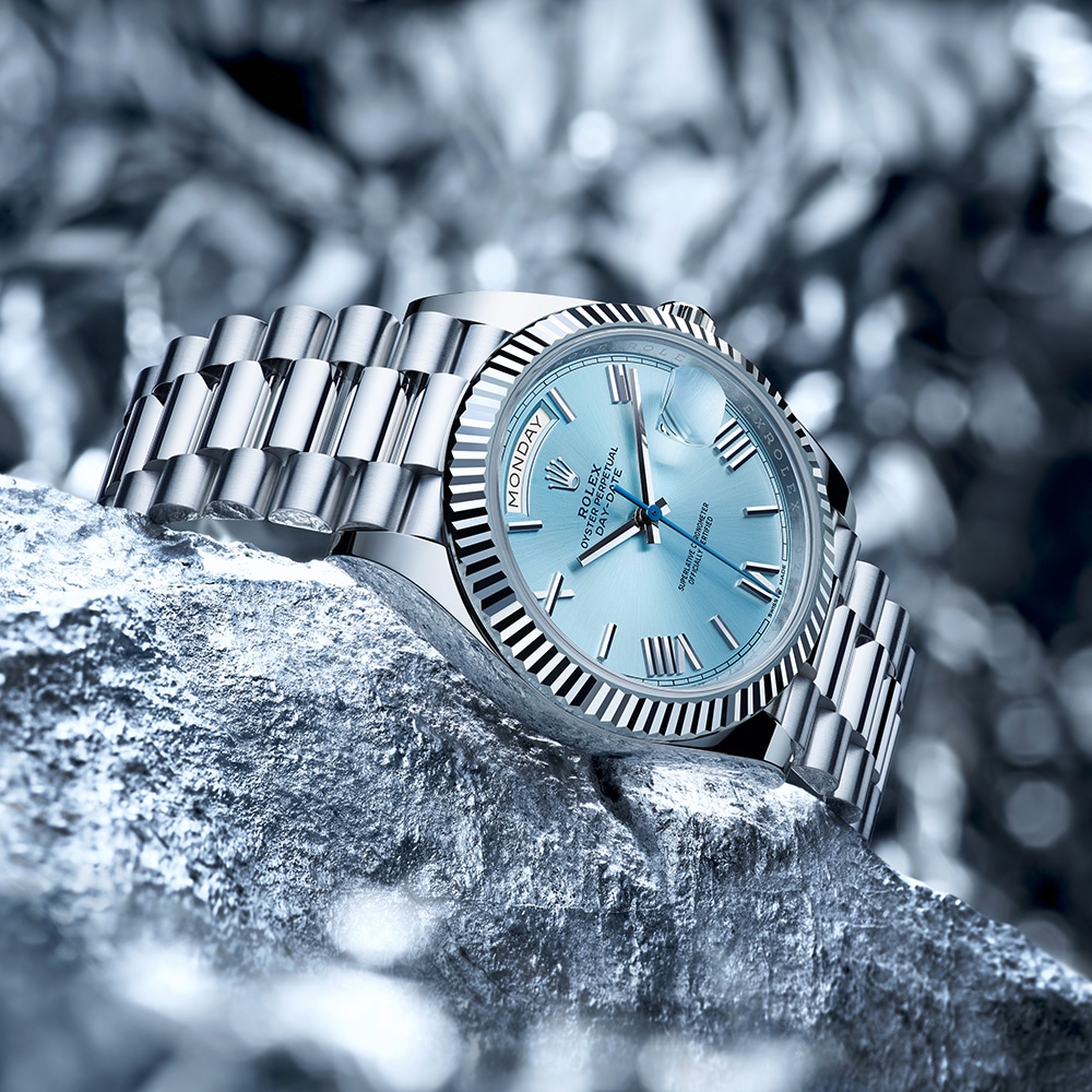 Perpetual sale day date