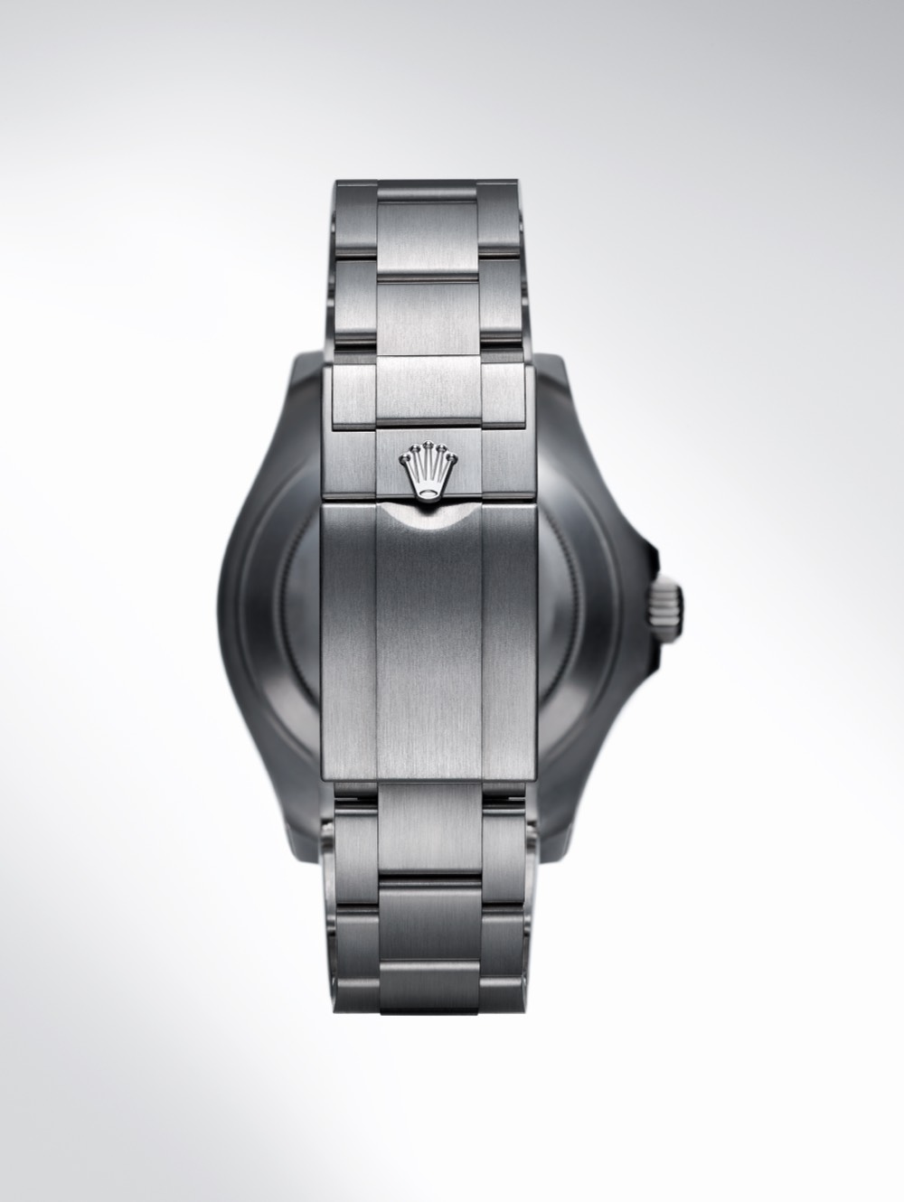 The new Yacht Master 42 Mastering lightness Newsroom