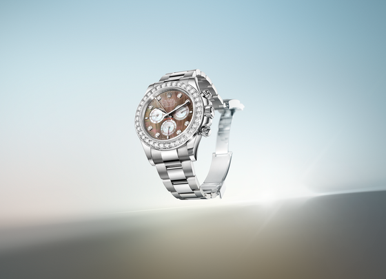 Oyster Perpetual Cosmograph Daytona, 40 mm, or gris et diamants