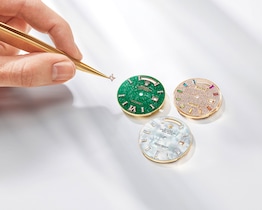 由天然材質製成的勞力士錶面，包括綠色砂金石、珍珠母及密鑲鑽石（Day-Date 36）