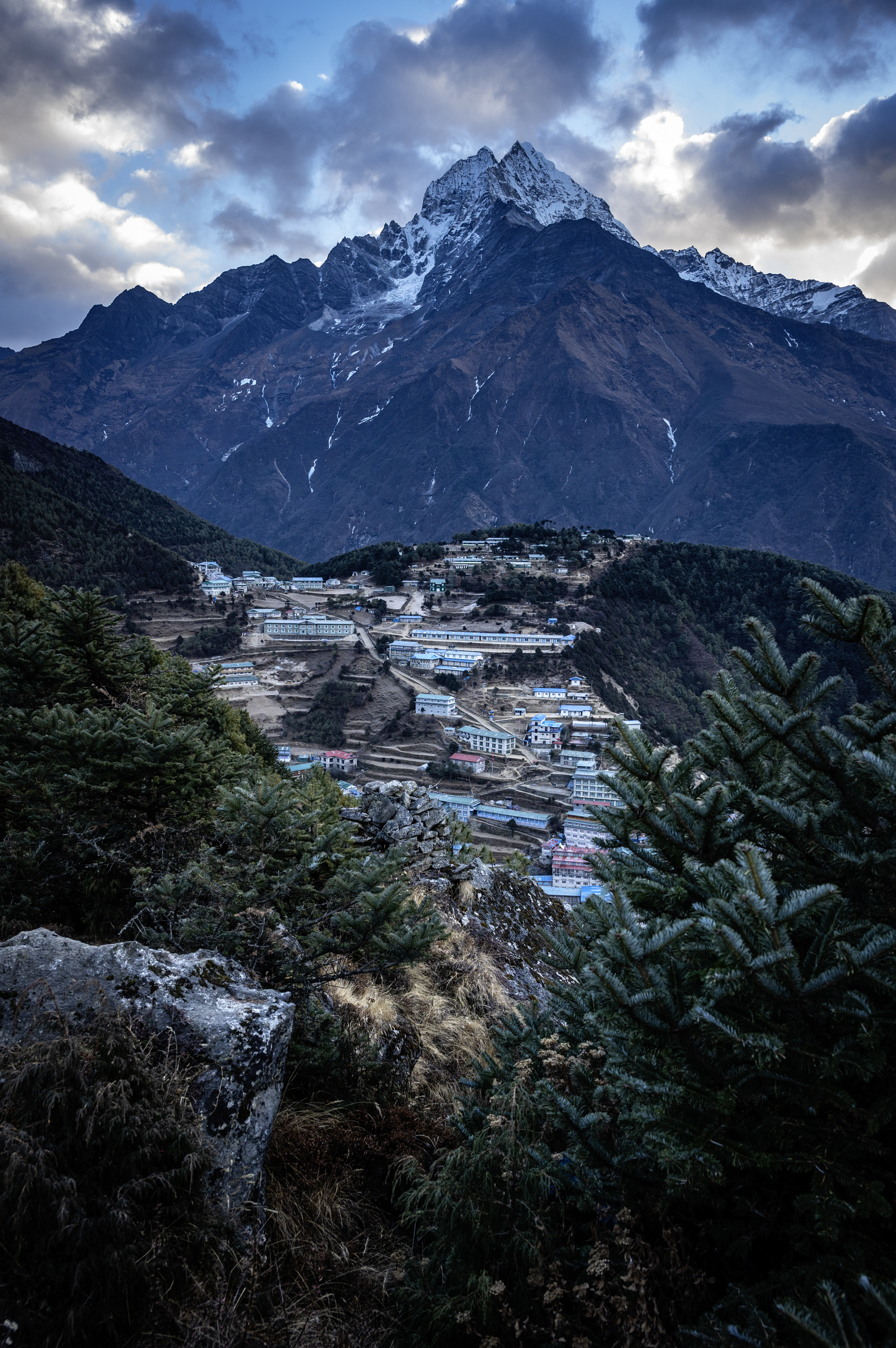 纪念人类首登珠穆朗玛峰七十周年, image size:2329x3500