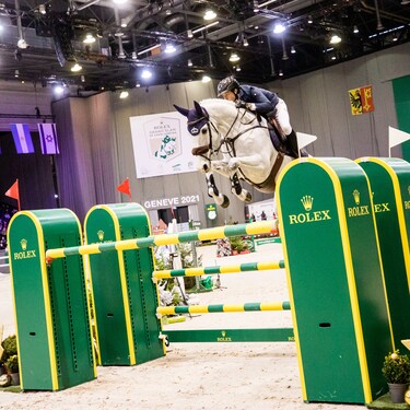 WINNER OF THE ROLEX GRAND PRIX AT CHI GENEVA 2021 ROLEX TESTIMONEE MARTIN FUCHS RIDING LEONE JEI