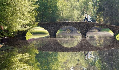 ROLEX TESTIMONEE HIDEKI MATSUYAMA WALKS OVER THE HOGAN BRIDGE DURING THE FINAL ROUND AT THE 85TH MASTERS