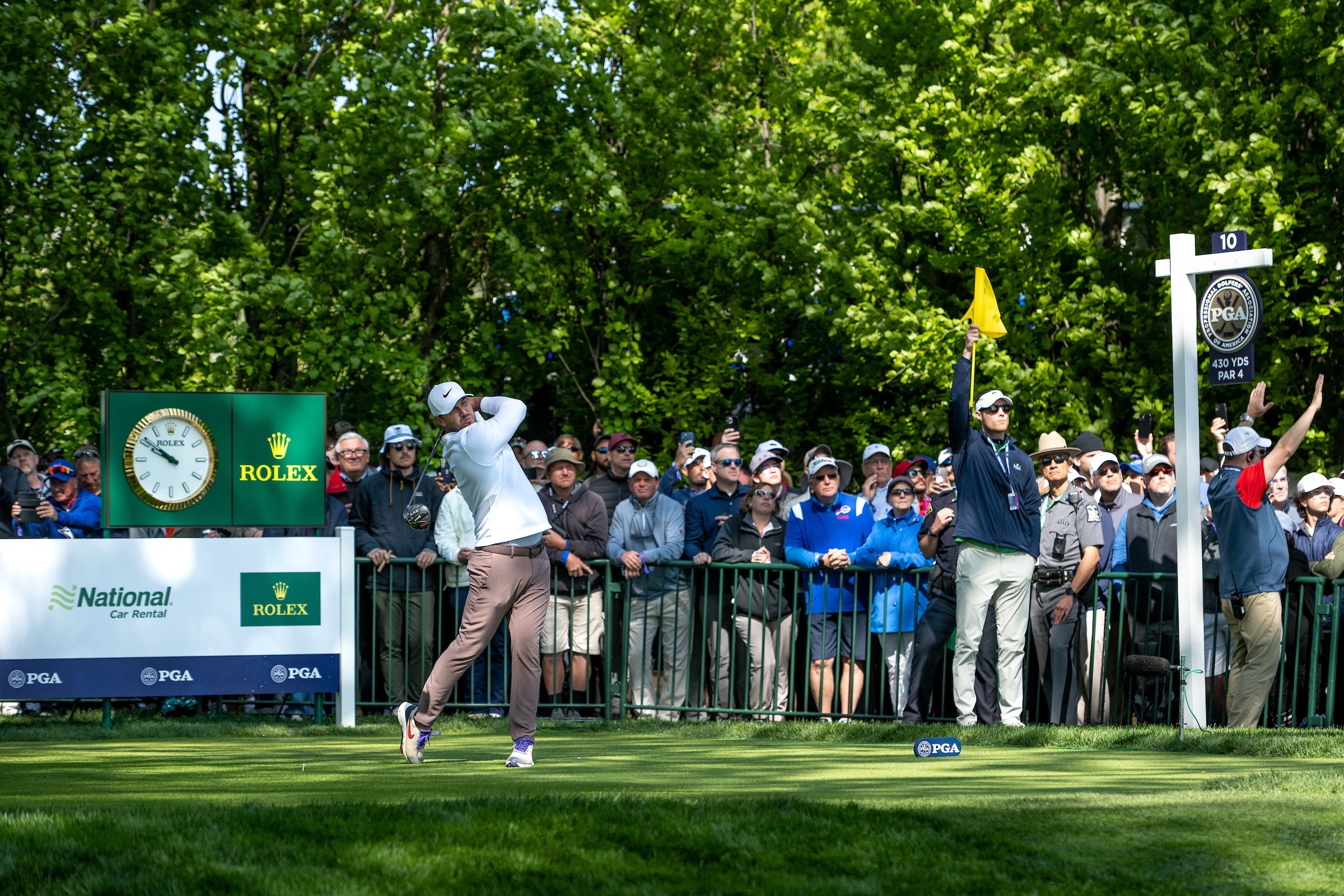 ROLEX TESTIMONEE BROOKS KOEPKA TEEING OFF ON THE 10TH HOLE DURING THE FIRST ROUND OF THE 105TH PGA CHAMPIONSHIP