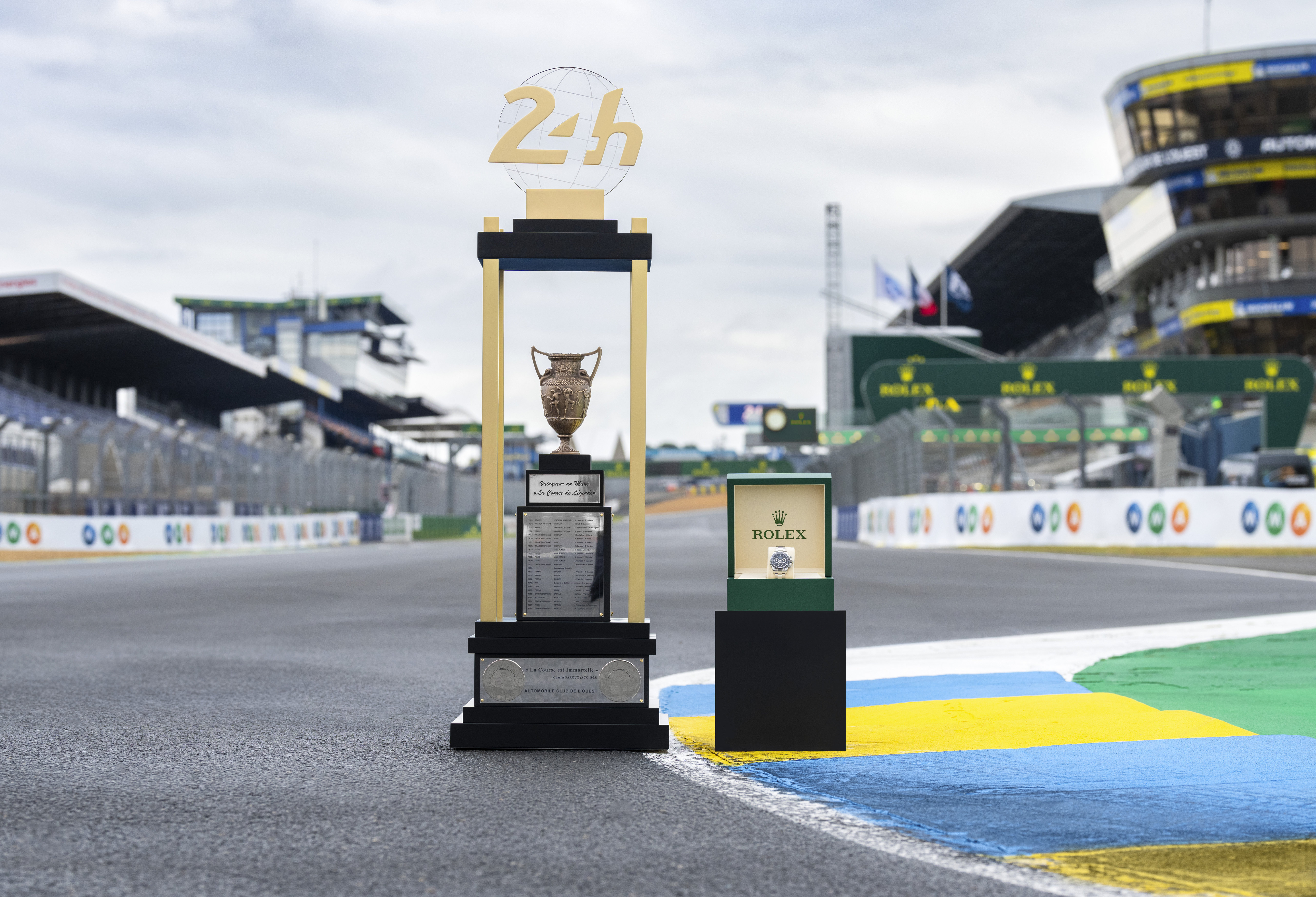 24 HOURS OF LE MANS 2024 TROPHY AND THE ENGRAVED ROLEX OYSTER PERPETUAL COSMOGRAPH DAYTONA PRESENTED TO THE WINNERS OF THE RACE