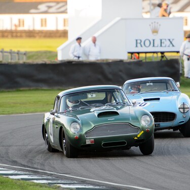 EARLY 1960s GT CARS RACING INTO THE FRIDAY DUSK DURING THE 2018 GOODWOOD REVIVAL
