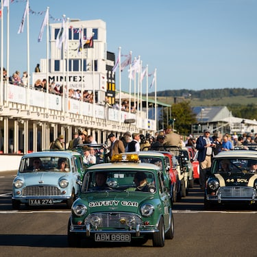 MINI 60TH ANNIVERSARY DEMONSTRATION DURING THE 2019 GOODWOOD REVIVAL