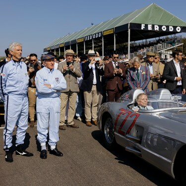 DAMON HILL, SIR JACKIE STEWART AND LADY SUSIE MOSS AT THE 2021 GOODWOOD REVIVAL