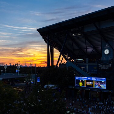THE VIEW OF MANHATTAN, NEW YORK, CAPTURED FROM FLUSHING MEADOWS