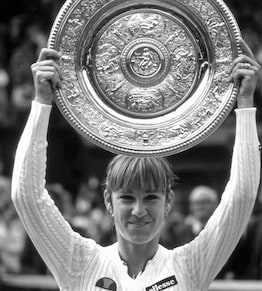 Chris Evert (1974, 1976, 1981)