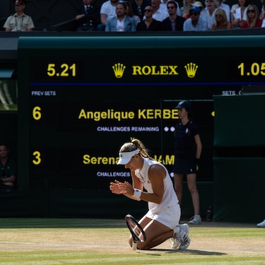 ROLEX TESTIMONEE ANGELIQUE KERBER CELEBRATES WINNING THE CHAMPIONSHIPS, WIMBLEDON IN 2018