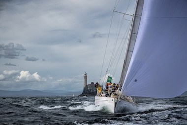 fastnet yacht race route