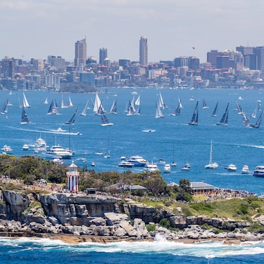 yacht race from sydney to hobart